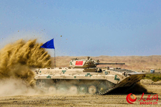 環(huán)球網(wǎng):又是第一！“蘇沃洛夫突擊”接力賽中國隊(duì)摘冠